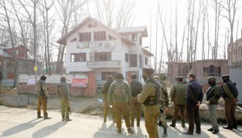 Detainee who ‘snatched gun’ of a cop at SOG camp Tral killed