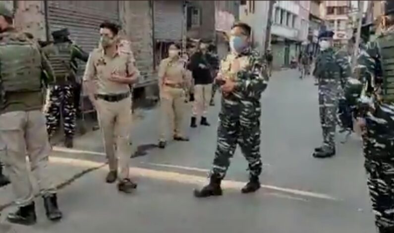 Youth injured in Srinagar grenade blast succumbs, another shifted to SKIMS Youth injured in Srinagar grenade blast succumbs, another shifted to SKIMS