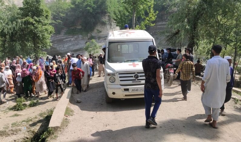 Mayhem in Budgam village after youths body fished out from stream