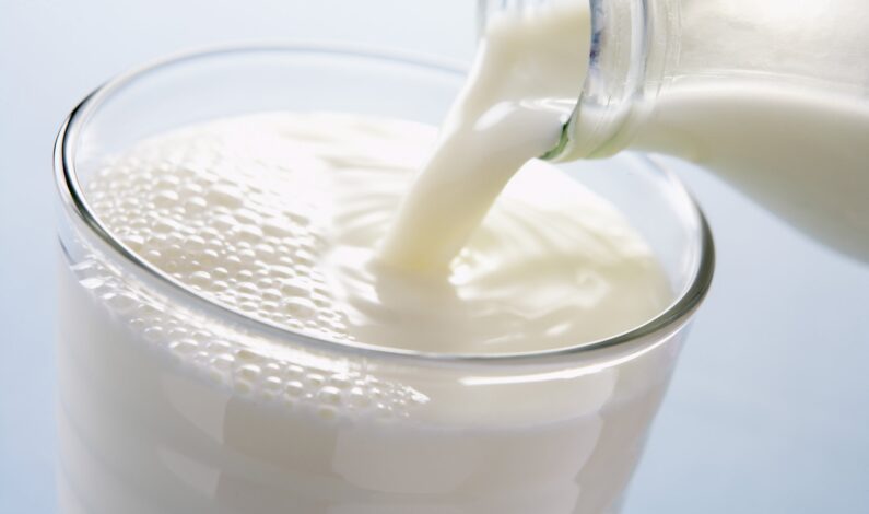 Dairy Company increases milk price without the knowledge of administration