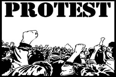 Farmers protest against CRPF after paddy fields get inundated in Kokernag Farmers protest against CRPF after paddy fields get inundated in Kokernag