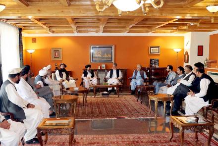 Karzai, Abdullah Meet Taliban Political Office Members in Kabul