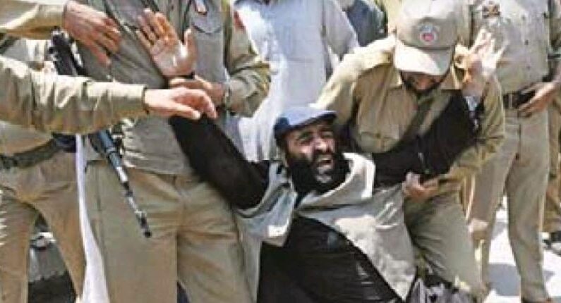 Zafar Akbar Bhat among six arrested in MBBS seat selling racket: CIK Zafar Akbar Bhat among six arrested in MBBS seat selling racket: CIK