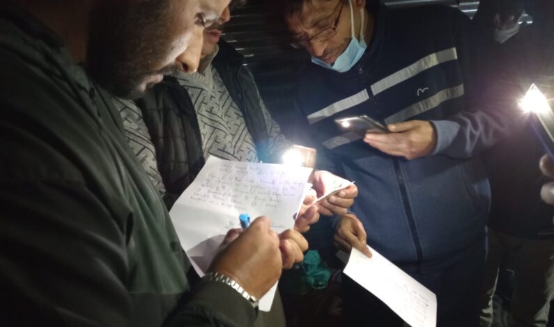 Anantnag admin provides Rs 1 lakh ex-gratia to NOK of killed non-local labourers Anantnag admin provides Rs 1 lakh ex-gratia to NOK of killed non-local labourers