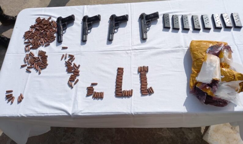 Weapon Smuggling Bid Foiled; 4 Pistols, 8 Magazines Recovered: BSF Weapon Smuggling Bid Foiled; 4 Pistols, 8 Magazines Recovered: BSF