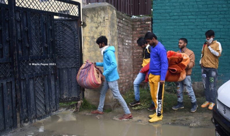 Kulgam killings aftermath: Non-local residents shifted to safer places in Sopore Kulgam killings aftermath: Non-local residents shifted to safer places in Sopore