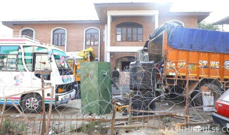 CRPF men ‘takeover’ marriage halls in Srinagar parts; locals aghast CRPF men ‘takeover’ marriage halls in Srinagar parts; locals aghast
