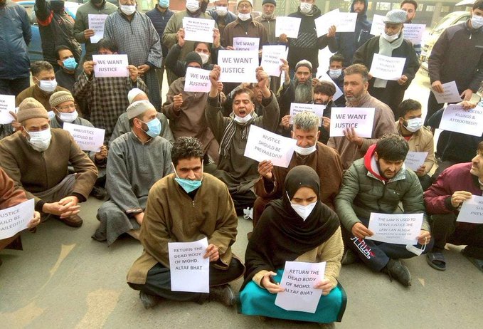 Hyderpora encounter—Move beyond tweets, join us in street protest to seek Altaf’s body back: Family members of slain building owner