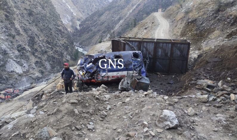 3 persons killed as water tanker rolls down into gorge in Kishtwar