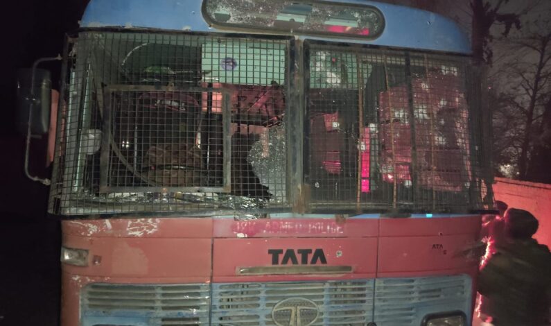 Zeewan Attack: 2 Among 14 Injured Cops Succumb Zeewan Attack: 2 Among 14 Injured Cops Succumb