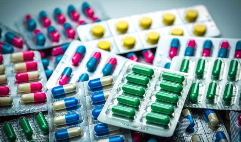 COvid 19: Antibiotics, Painkillers, Anti-allergy medicines selling like hot cakes as medics warn people to avoid self medication