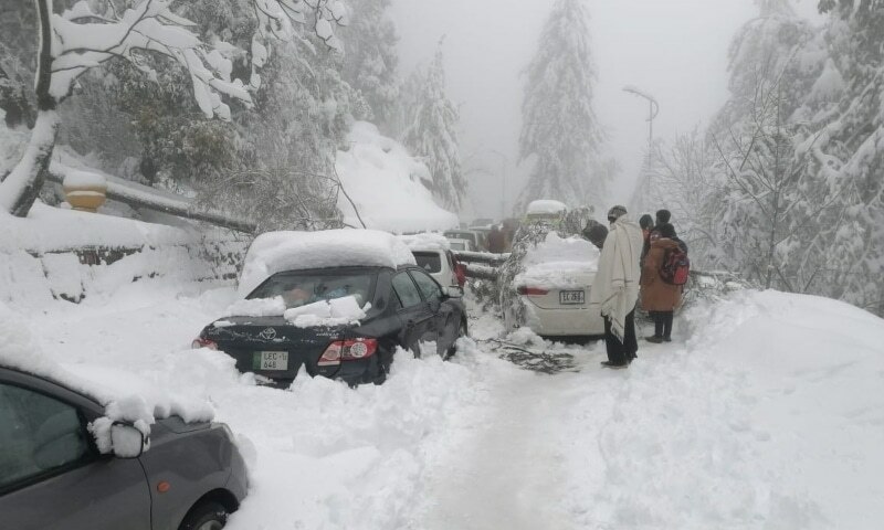 Massive Snowfall Claims 21 Lives In North Pakistan The Kashmir Press   Snow 4 