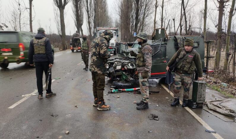 4 army soldiers injured in accident near Sangrama Baramulla 4 army soldiers injured in accident near Sangrama Baramulla