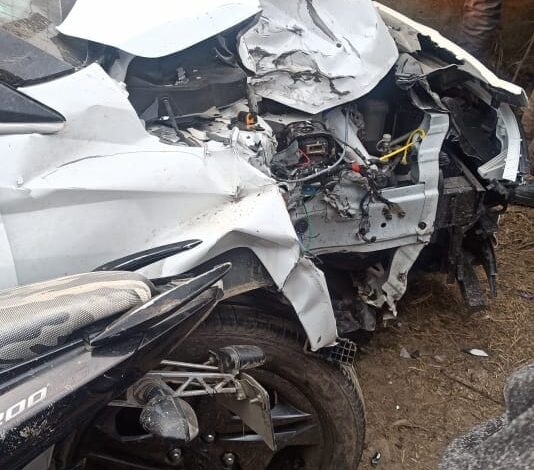 Motorcyclist Killed, 2 Others Injured in Sopore Road Mishap Motorcyclist Killed, 2 Others Injured in Sopore Road Mishap
