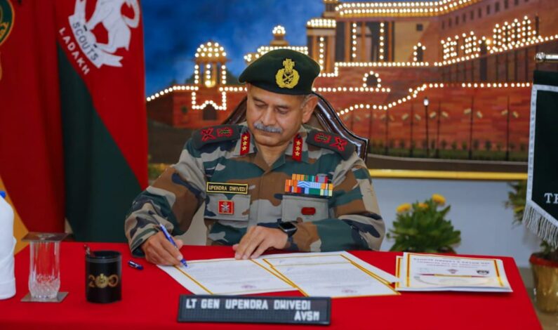GOC-in-C Northern Command calls on LG