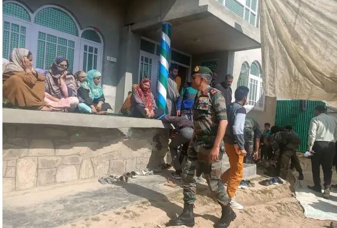 GOC 15 Corps Visits to Condole Family of Slain Budgam SPO, His Brother GOC 15 Corps Visits to Condole Family of Slain Budgam SPO, His Brother