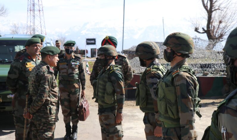 Army commander reviews LoC situation; hinterland security in Rajouri, Poonch