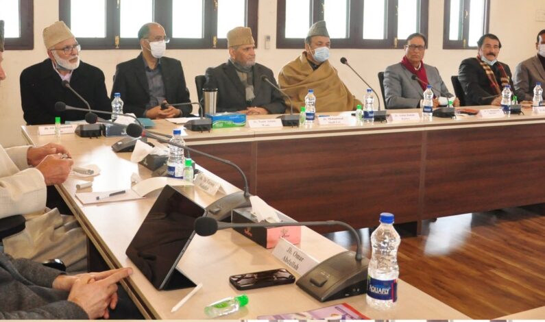 NC’s Central Working Committee denounces ‘intolerance’ in J&K, muzzling of press NC’s Central Working Committee denounces ‘intolerance’ in J&K, muzzling of press