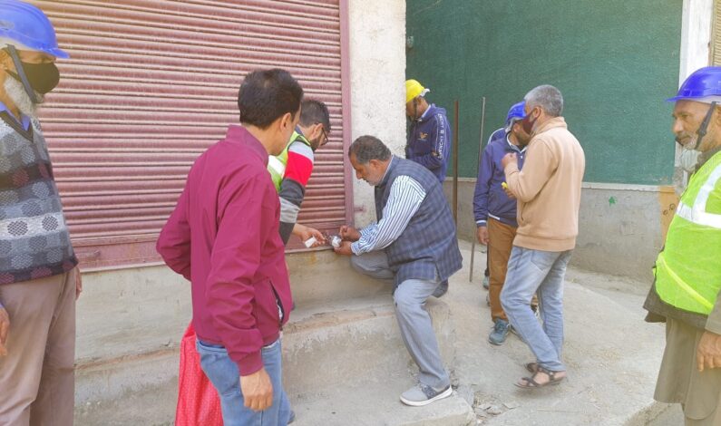 Shopping complex sealed, shops demolished in Magam Shopping complex sealed, shops demolished in Magam