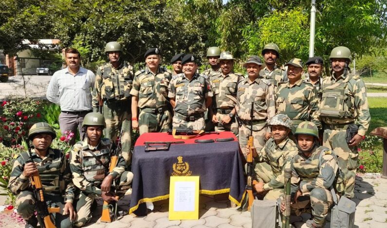 AK-47 Rifle, 2 Pistols, Ammunition Recovered Along IB In Akhnoor Jammu: BSF AK-47 Rifle, 2 Pistols, Ammunition Recovered Along IB In Akhnoor Jammu: BSF
