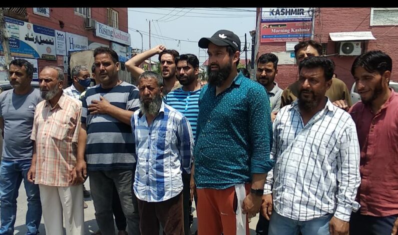 Shri Amarnath Yatra: Closing down our shops for 40 days ‘injustice’, Pantha Chowk shopkeepers stage protest