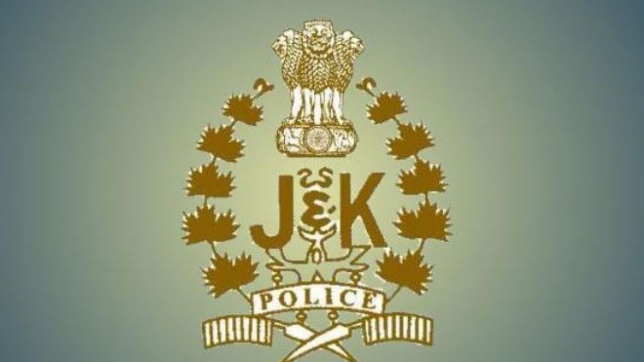 J&K Police rescues 8 people trapped at OHMA