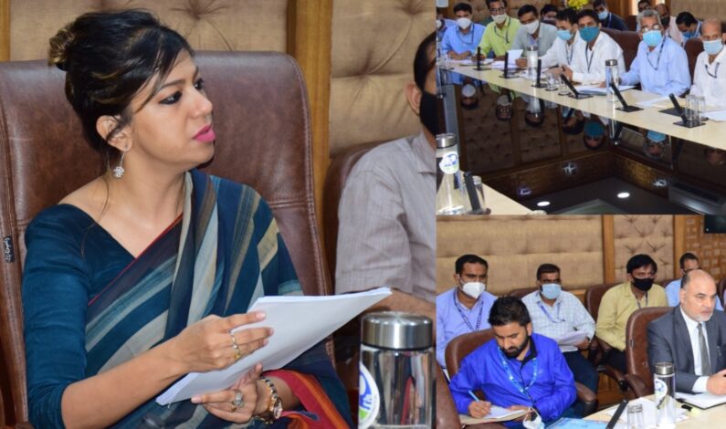 Secretary Cooperatives reviews financial status of 85 branches of Jammu Central Cooperative Bank