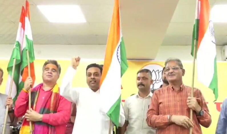 Har Ghar Tiranga: Sambit Patra in J&K to oversee arrangements Har Ghar Tiranga: Sambit Patra in J&K to oversee arrangements