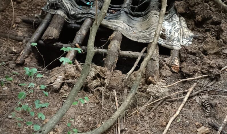 Hideout Busted in Baramulla, Blankets and other Logistics recovered Hideout Busted in Baramulla, Blankets and other Logistics recovered