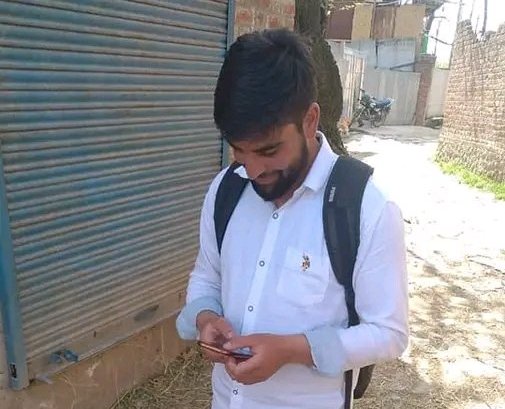 Civilian Killed In ‘Accidental’ Fire At Naka In Pulwama: Police Civilian Killed In ‘Accidental’ Fire At Naka In Pulwama: Police