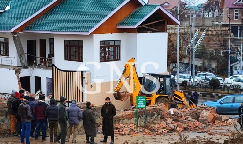 Structure Raised Allegedly By NC leader Sagar’s Wife Demolished At Humhama