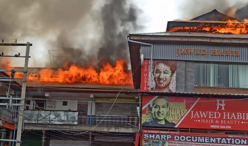 Massive Fire Engulfs Shopping Complex At Dargah Hazratbal Massive Fire Engulfs Shopping Complex At Dargah Hazratbal