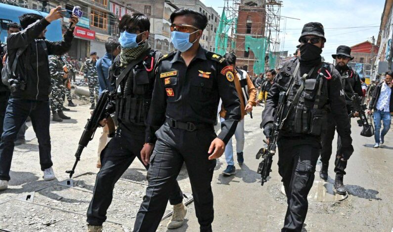 Ahead Of G20 Summit NSG Commandos Search Srinagar City Centre Ahead Of G20 Summit NSG Commandos Search Srinagar City Centre