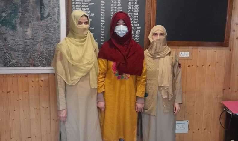 Social media lady influencer stabs her ‘would-be-husband’ in Srinagar – arrested Social media lady influencer stabs her ‘would-be-husband’ in Srinagar – arrested