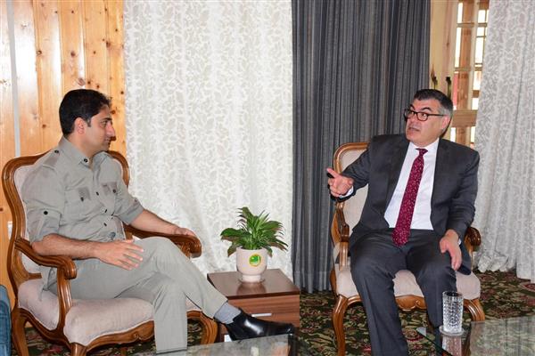 US Minister Counselor and First Secretary call on Mayor Srinagar